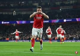 英超巅峰之战！一场0-0，阿森纳、利物浦握手言和，枪手继续领跑